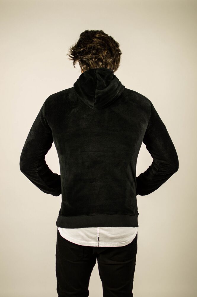 FLEECE ΜΕ ΚΟΥΚΟΥΛΑ ΚΑΙ ΦΕΡΜΟΥΑΡ ΜΑΥΡΟ